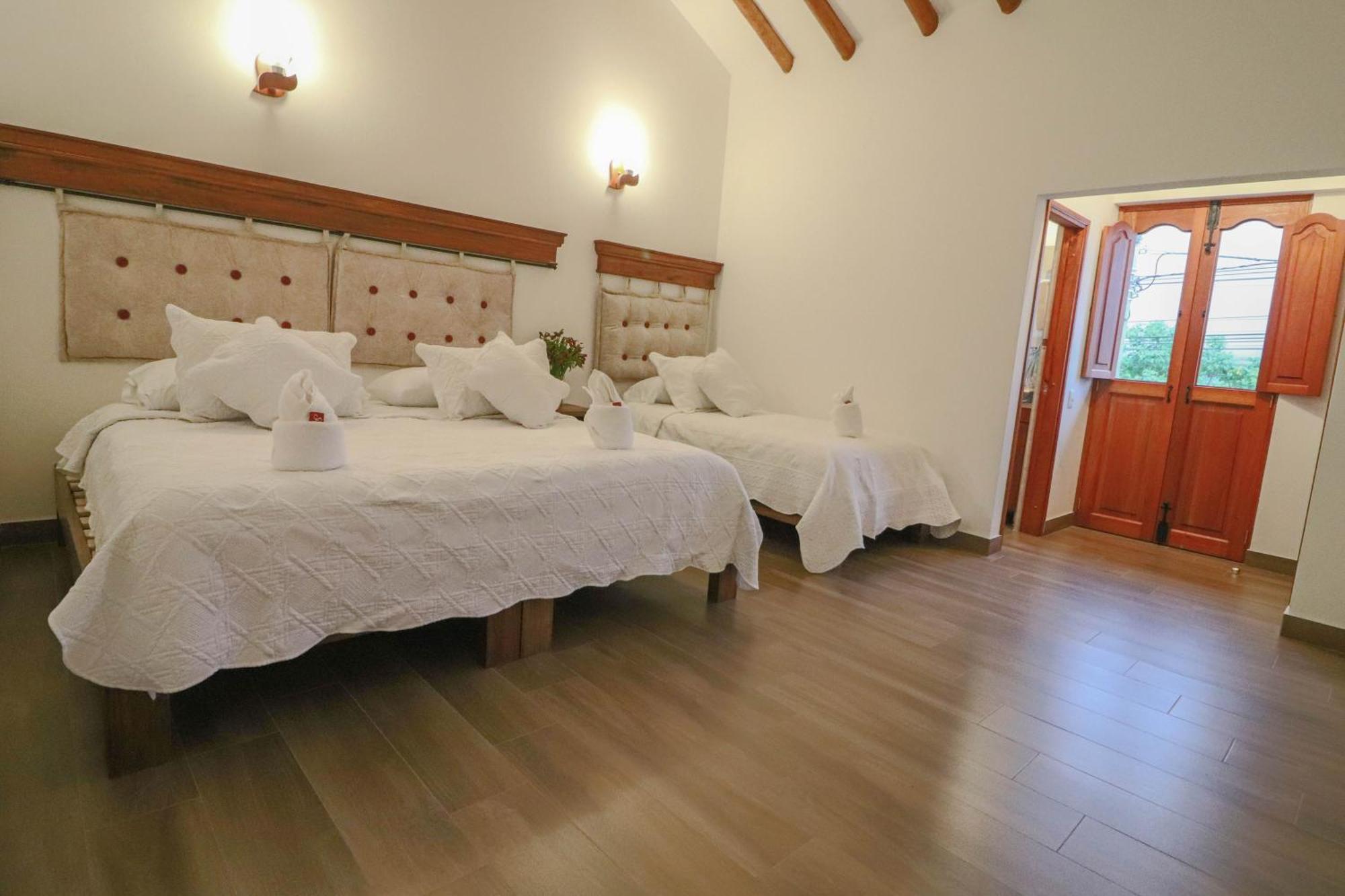 Hotel Las Palmas Виля Де Лейва Екстериор снимка