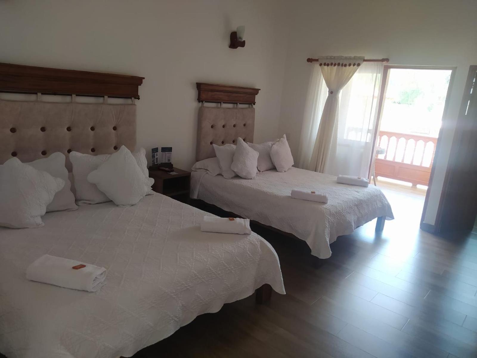 Hotel Las Palmas Виля Де Лейва Екстериор снимка