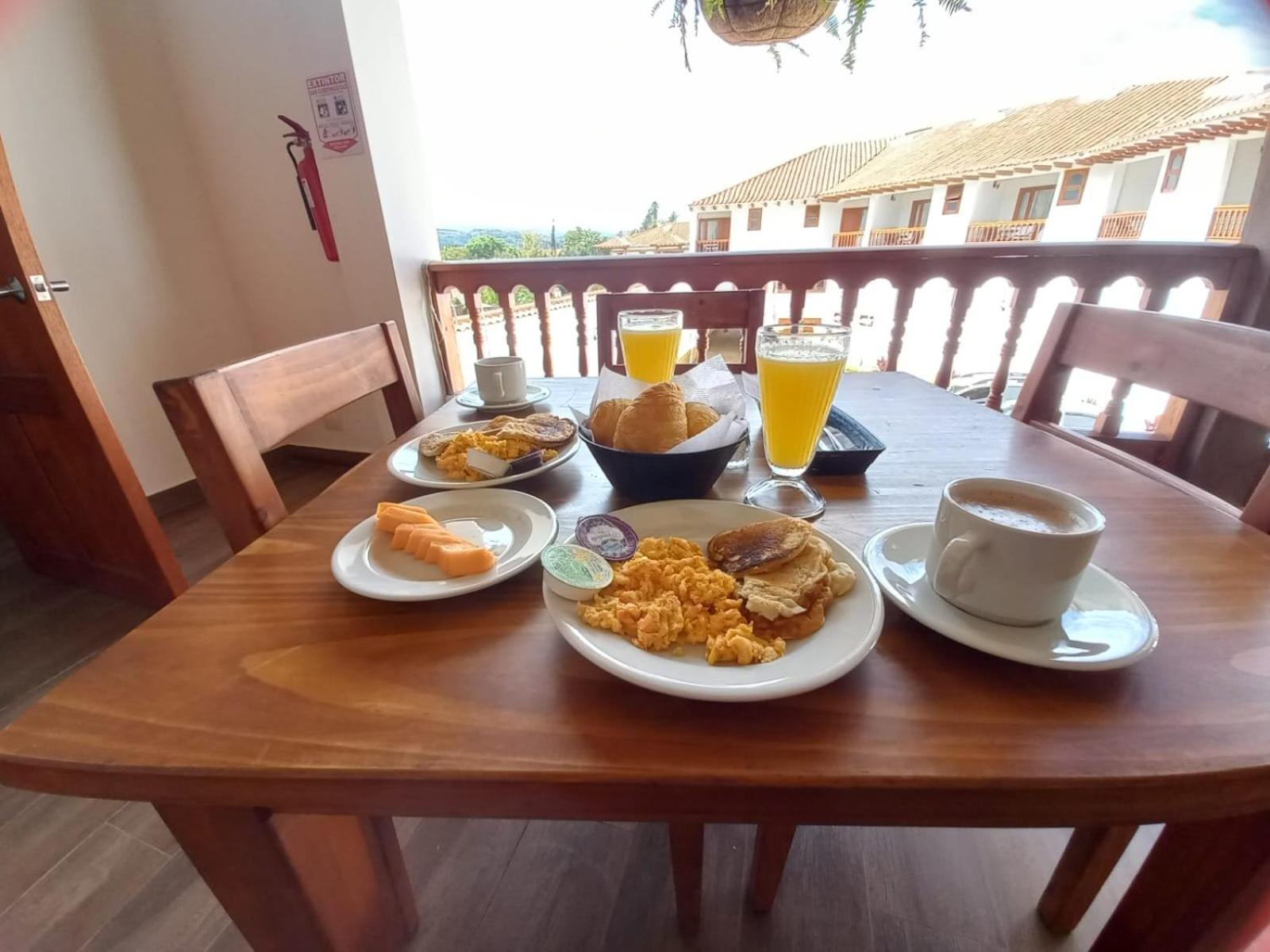 Hotel Las Palmas Виля Де Лейва Екстериор снимка